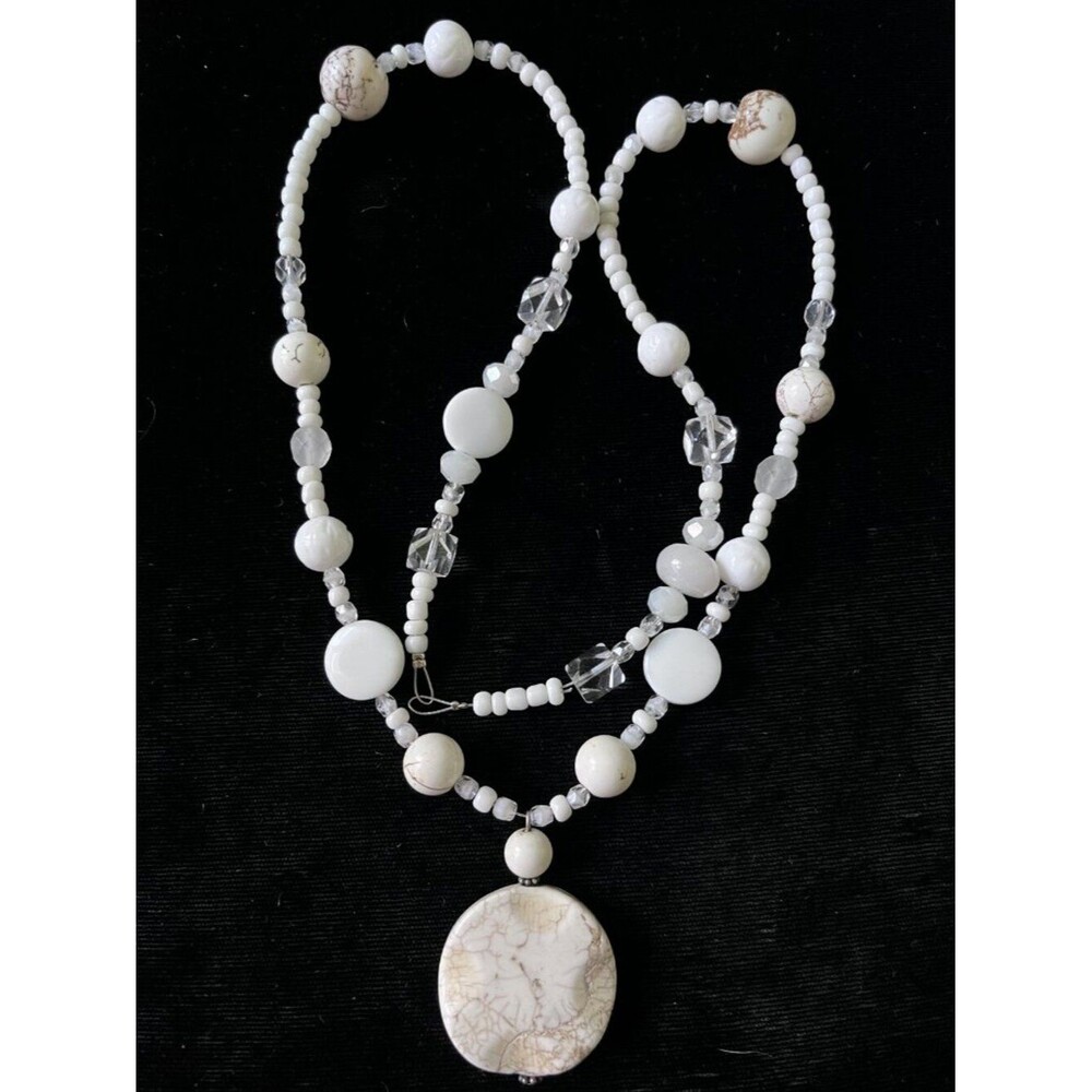 White Howlite Crystal Beaded Pendant Necklace 26 Inch Artisan Handmade